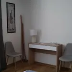 Le Clos Fleuri Bed & Breakfast 3*